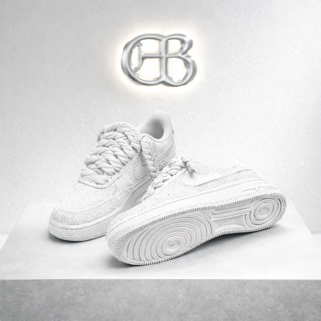 AF1 - WHITE STRASS