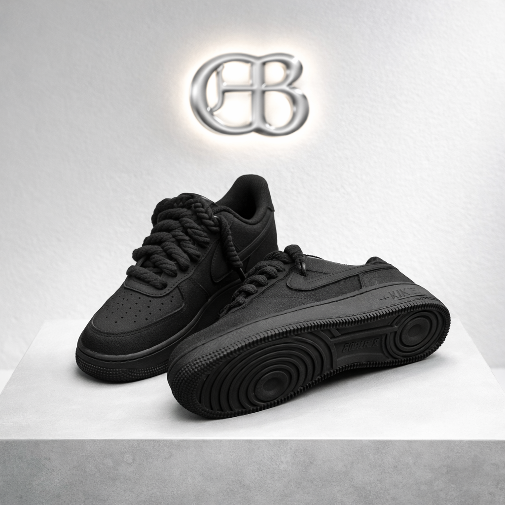 AF1 - BLACK CLASSIC